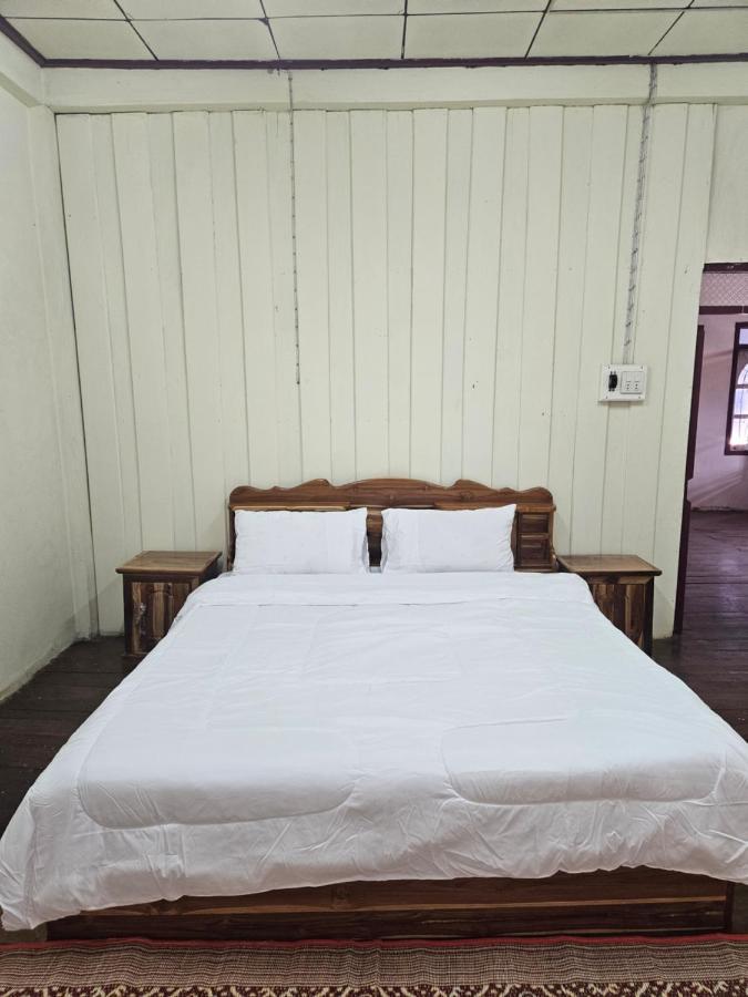 Kai Lions International Hostel Paksong Buitenkant foto