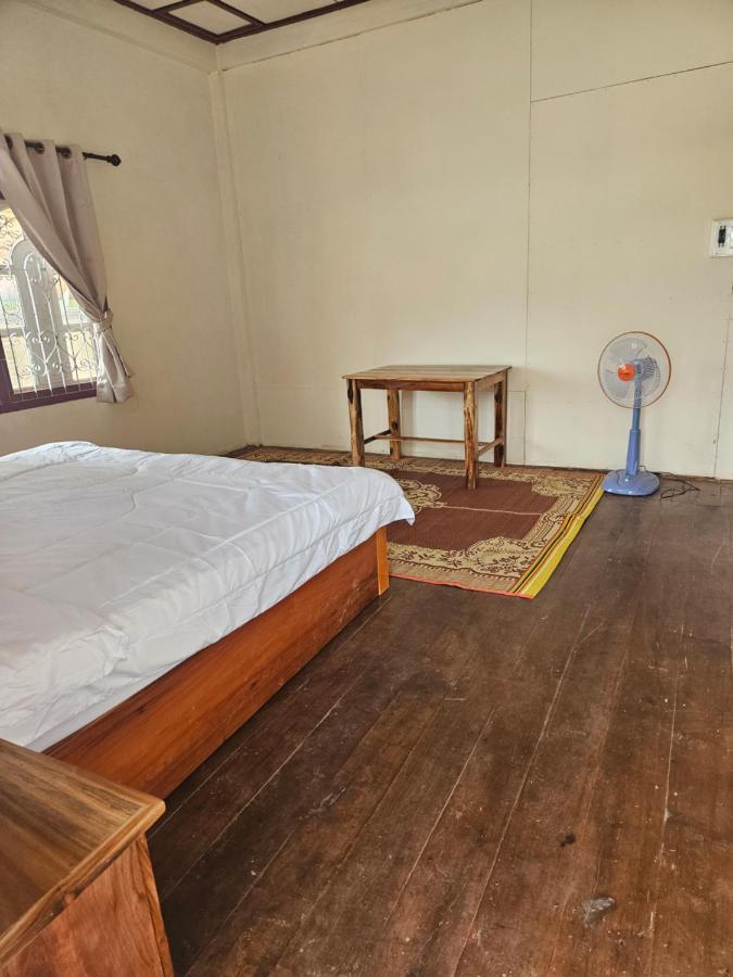 Kai Lions International Hostel Paksong Buitenkant foto